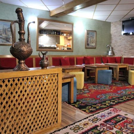 Pansion Stari Grad Hotel Sarajevo Bagian luar foto