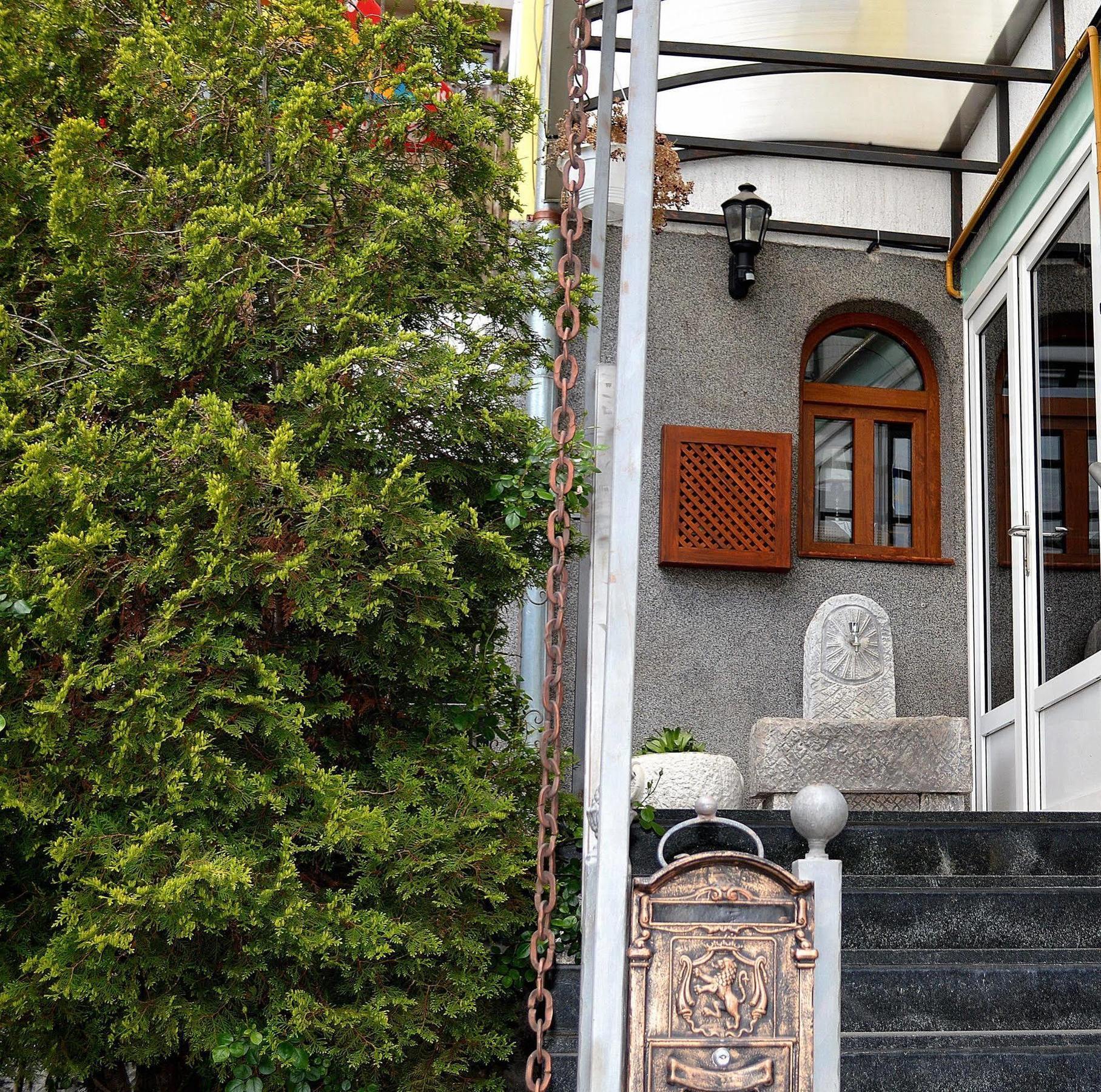 Pansion Stari Grad Hotel Sarajevo Bagian luar foto